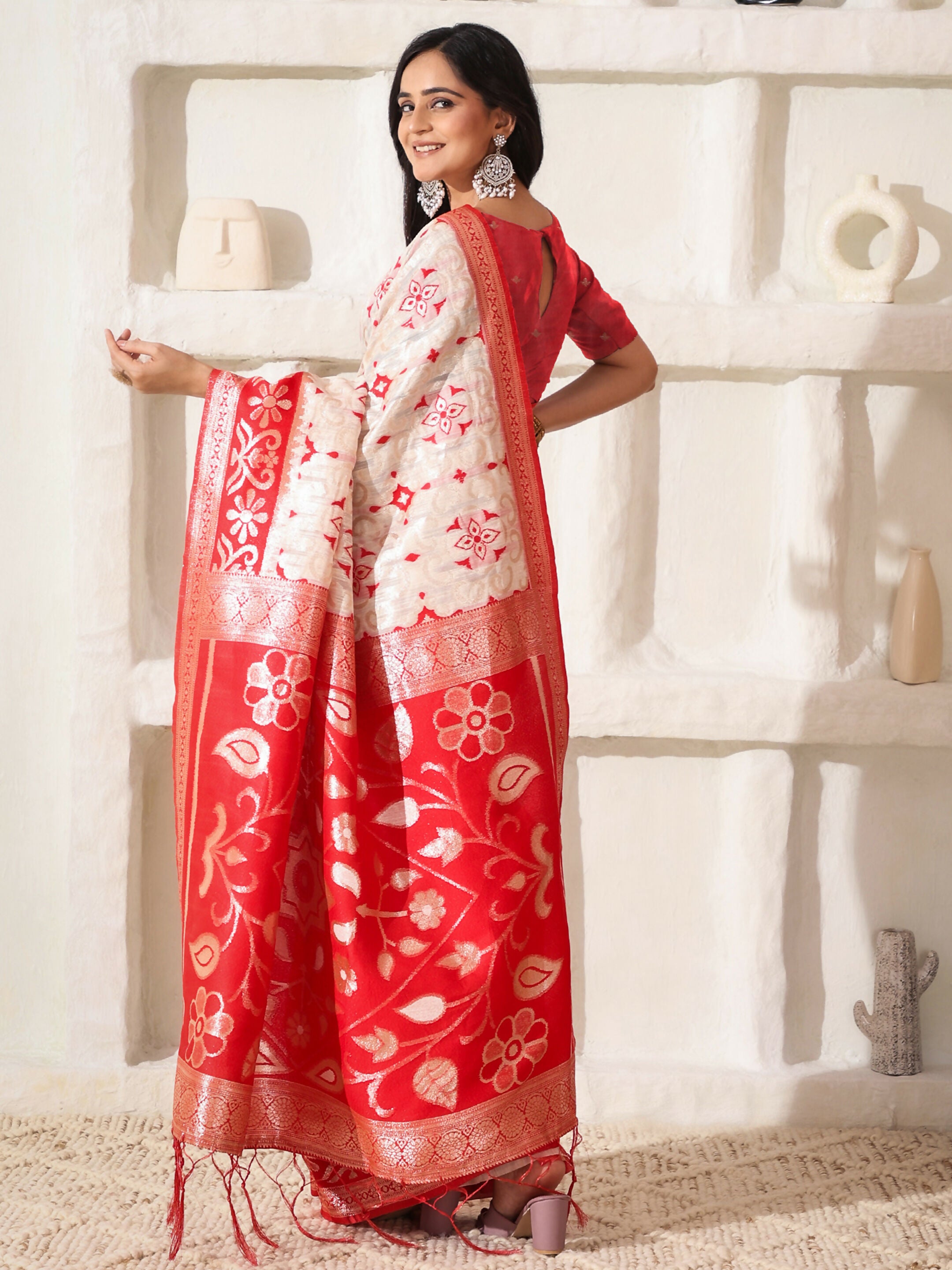 Astita Linen Cotton Red & White Saree