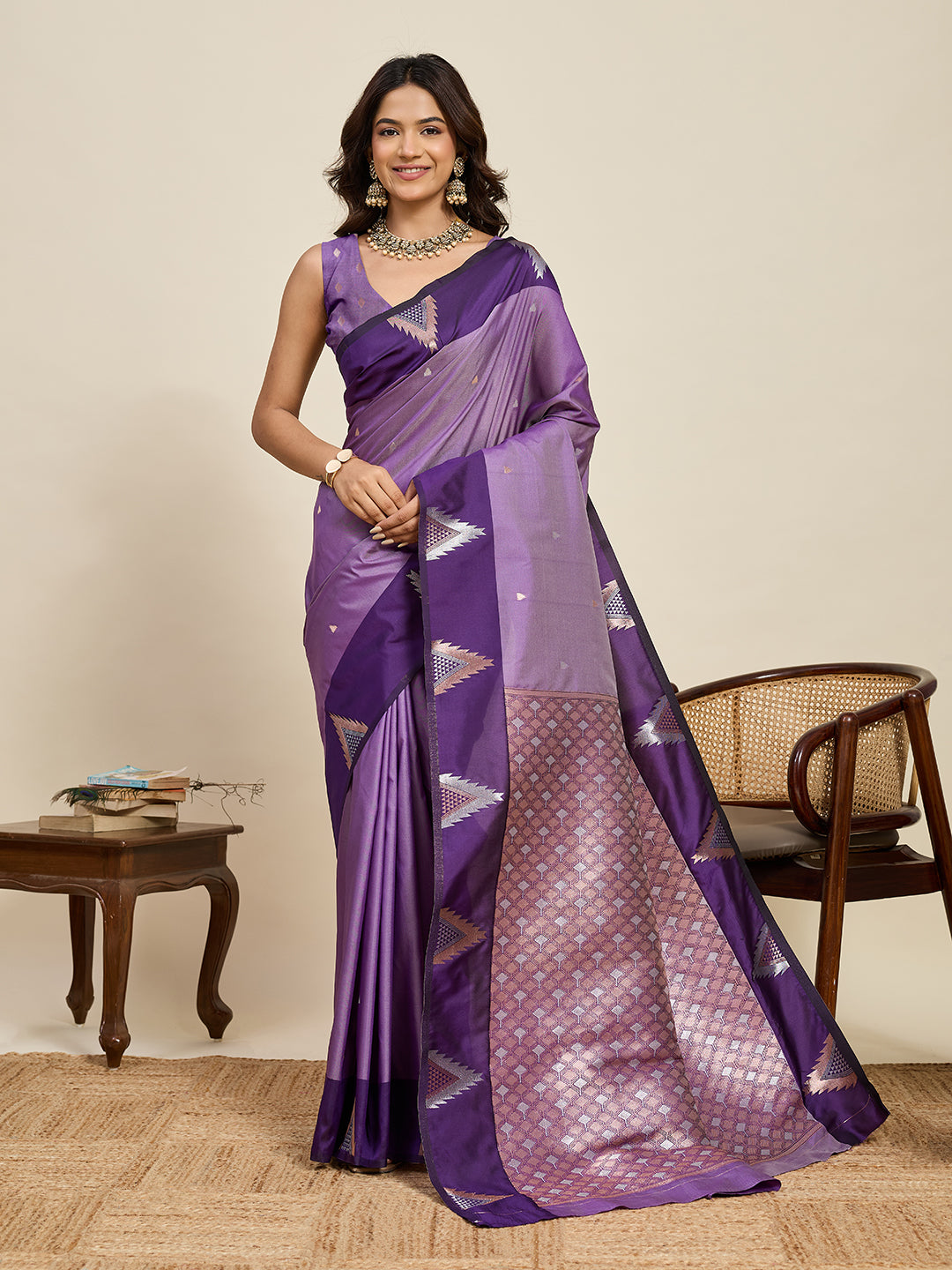 Vedant Vastram Soft Litchi Silk Banarasi Silk Jacquard Saree - Lavender - Dista