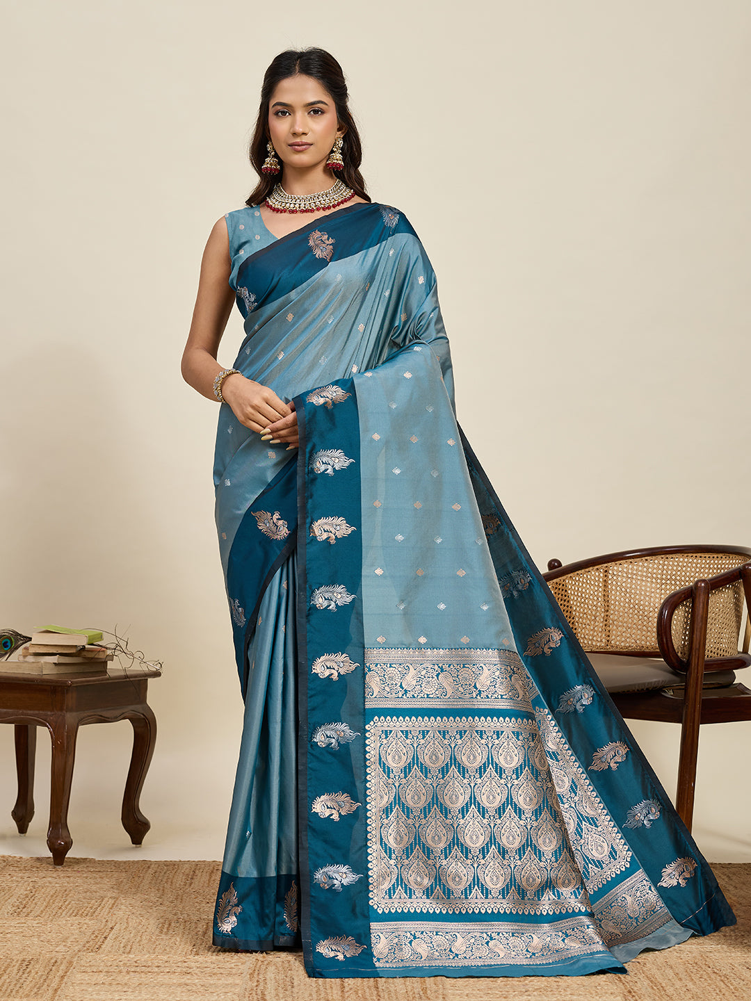 Vedant Vastram Soft Litchi Silk Banarasi Silk Jacquard Saree - Rama - Dista