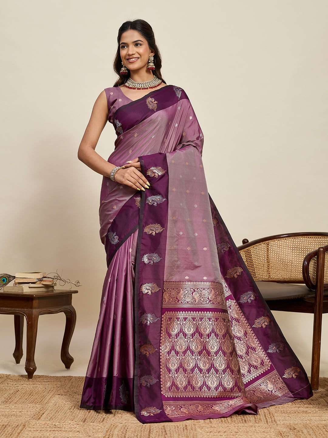 Vedant Vastram Soft Litchi Silk Banarasi Silk Jacquard Saree - Wine - Dista