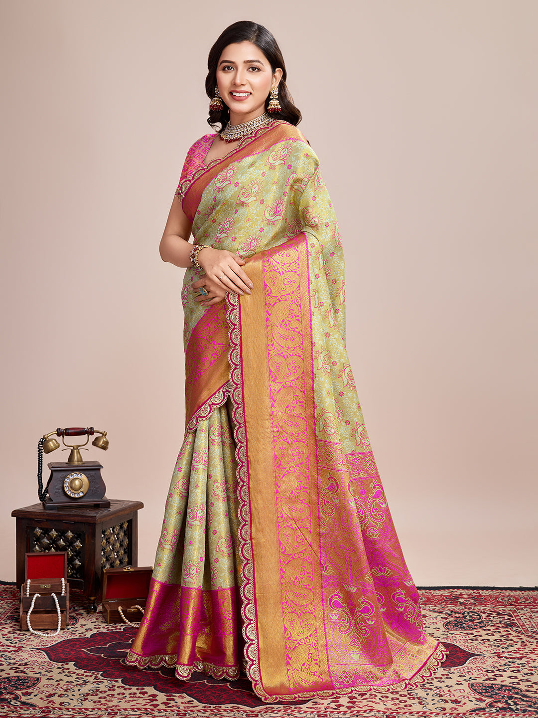 Vedant Vastram Soft Litchi Silk Kanjeevaram Silk Saree - Pista - Distacart