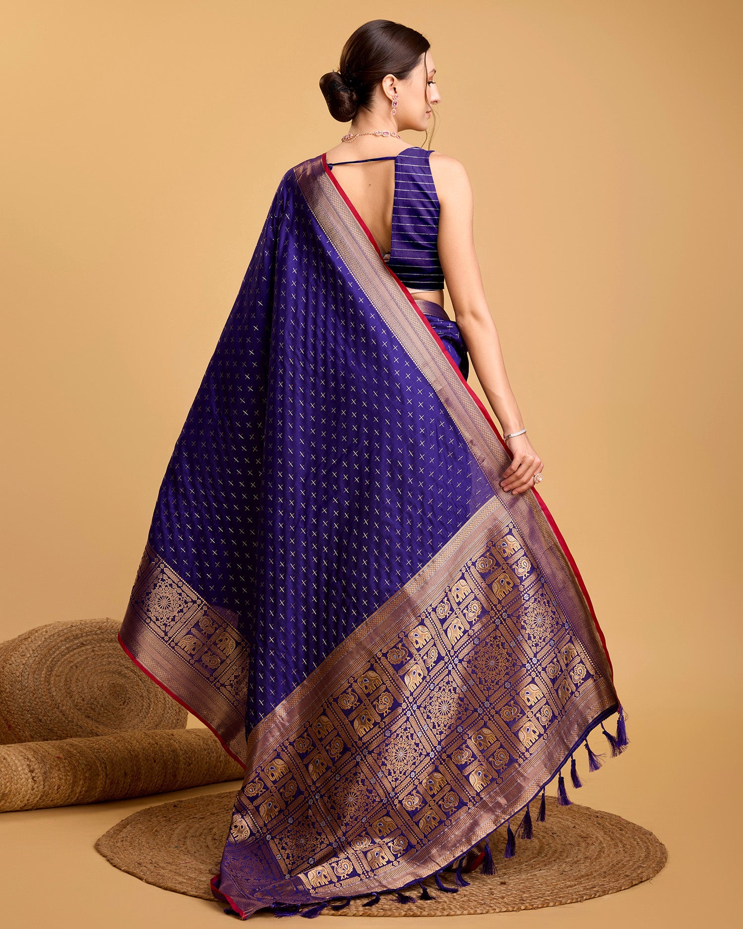 Vedant Vastram Soft Litchi Silk Banarasi Silk Saree - Violate - Distacart