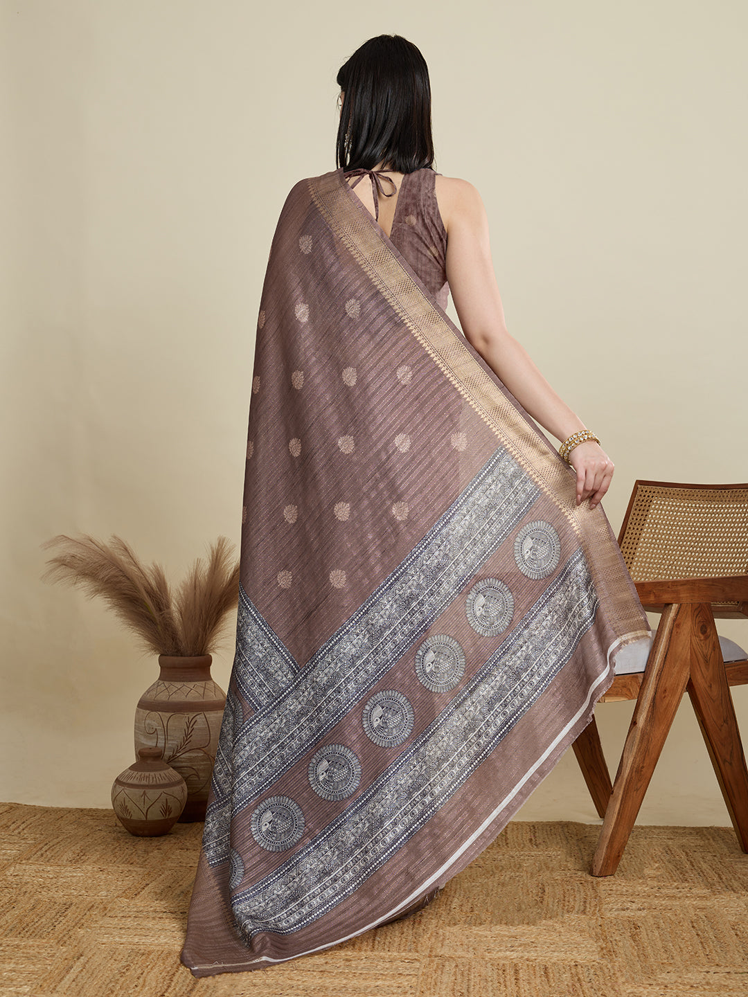 Vedant Vastram Cotton Silk Fancy Jacquard Bollywood Saree - Brown - Dista