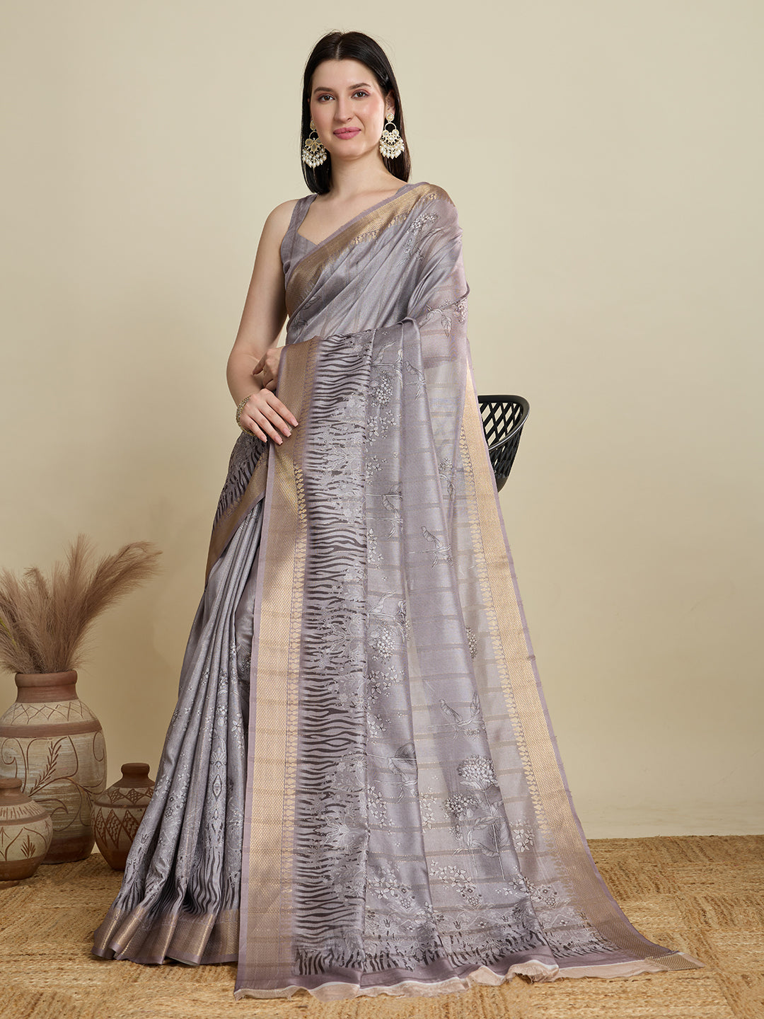 Vedant Vastram Cotton Silk Fancy Jacquard Bollywood Saree - Grey - Dista