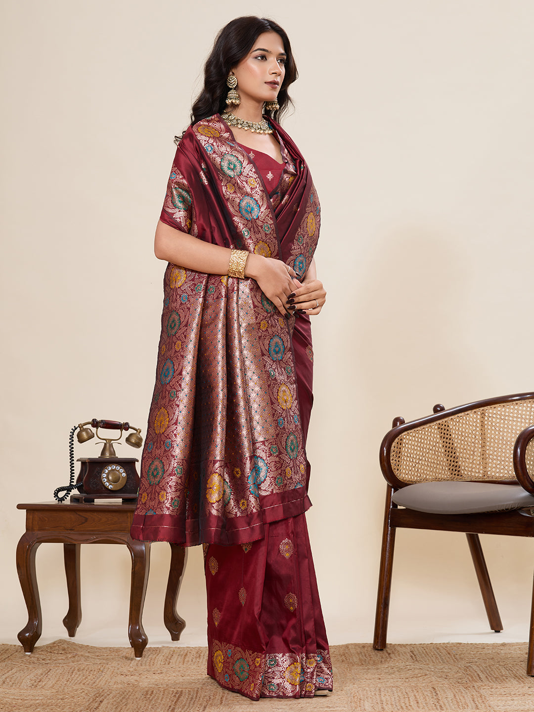 Vedant Vastram Soft Litchi Silk Banarasi Silk Jacquard Saree - Maroon - Dista