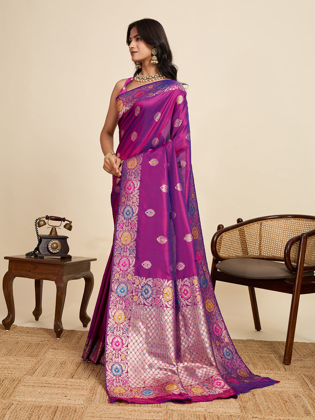Vedant Vastram Soft Litchi Silk Banarasi Silk Jacquard Saree - Purple