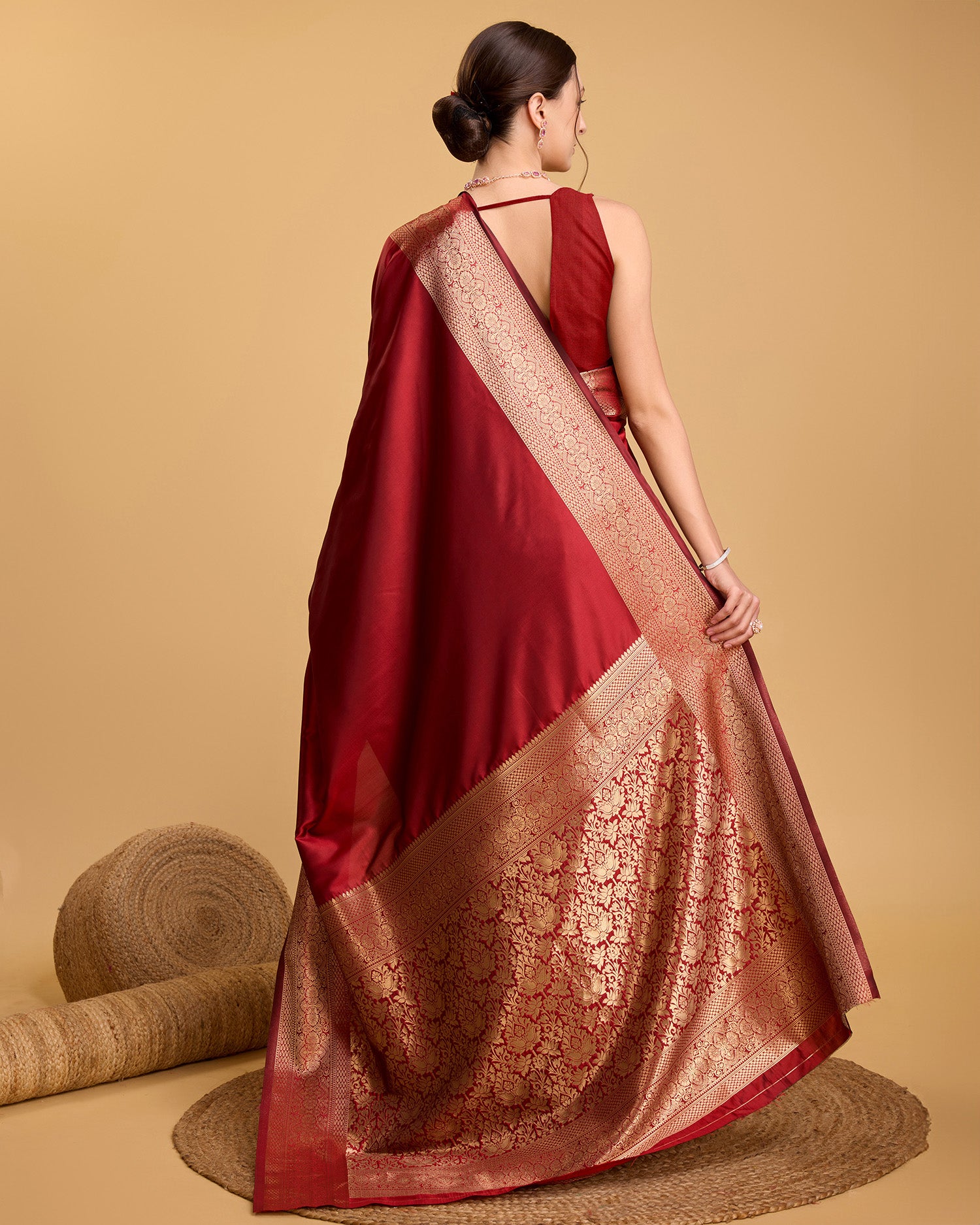 Vedant Vastram Soft Litchi Silk Banarasi Silk Saree - Red - Distacart
