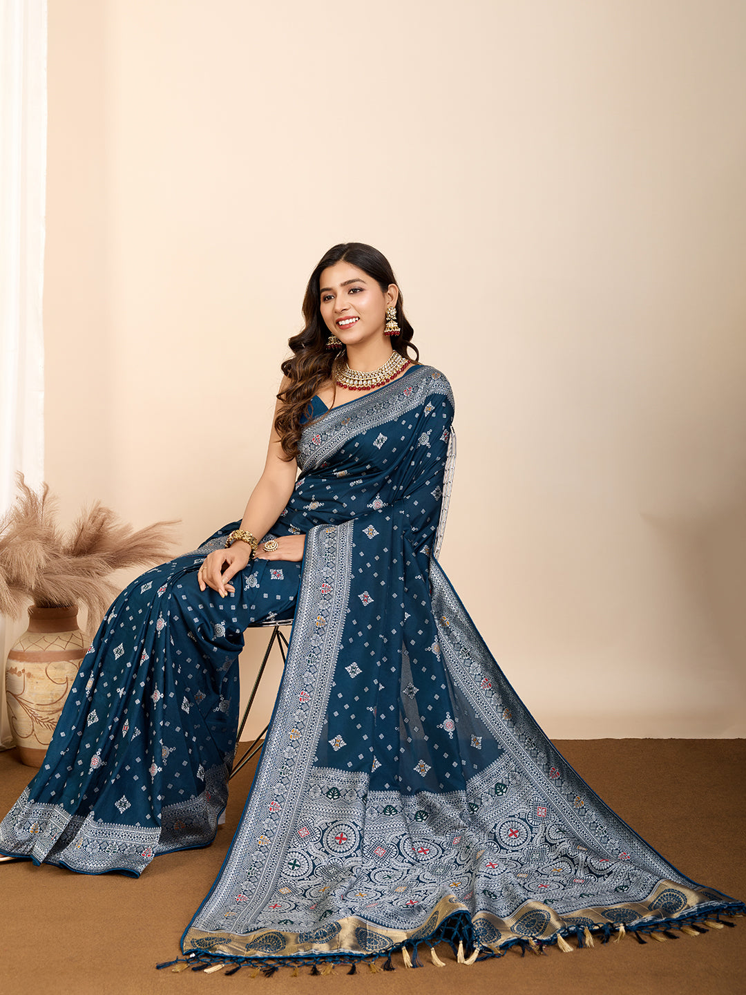 Vedant Vastram Maslin Dola Silk Kanjeevaram Silk Saree - Navy - Distacart