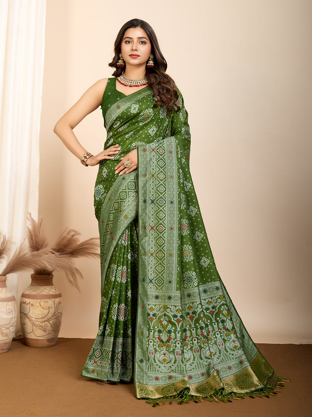 Vedant Vastram Maslin Dola Silk Kanjeevaram Silk Saree - Mahendi - Distacart