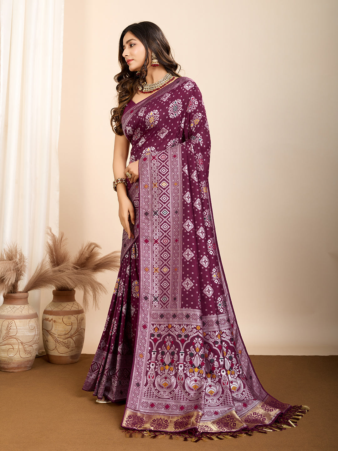 Vedant Vastram Maslin Dola Silk Kanjeevaram Silk Saree - Wine - Distacart