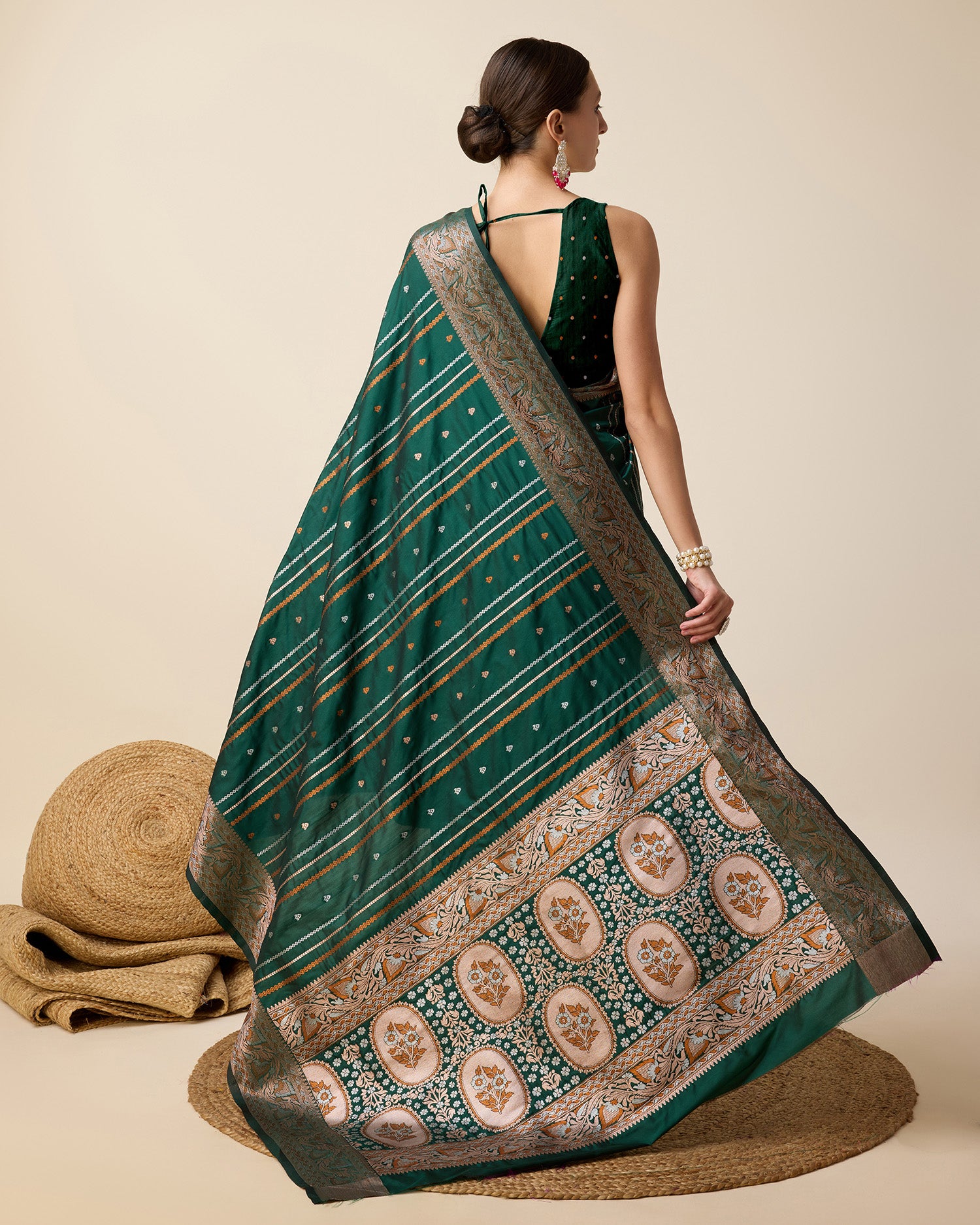 Vedant Vastram Soft Litchi Silk Banarasi Silk Saree - Green - Distacart