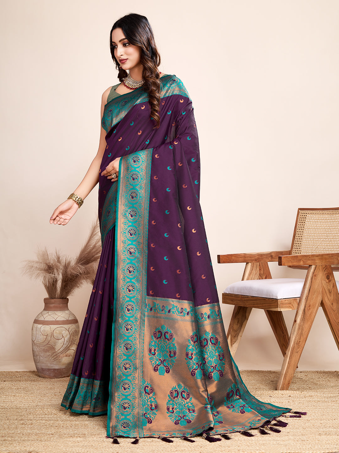 Vedant Vastram Soft Litchi Silk Kanjeevaram Silk Saree - Wine - Distacart