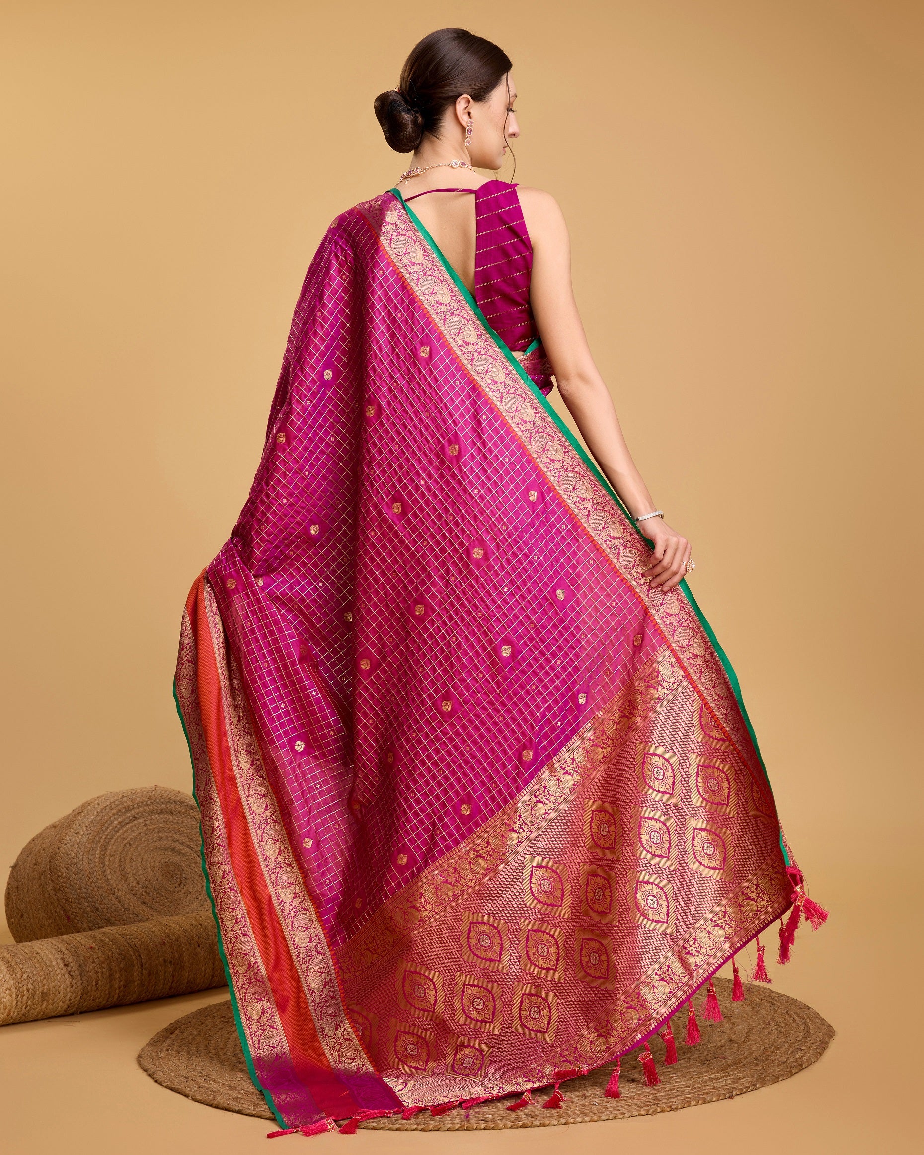 Vedant Vastram Soft Litchi Silk Banarasi Silk Saree - Rani - Distacart
