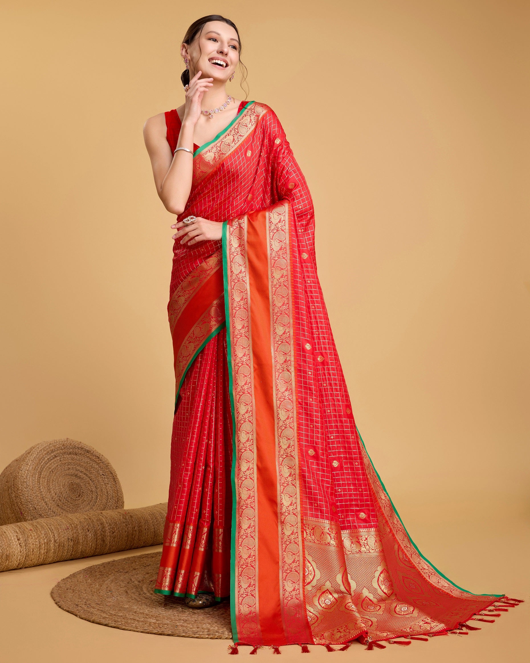 Vedant Vastram Soft Litchi Silk Banarasi Silk Saree - Red - Distacart