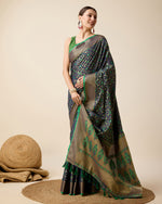 Thumbnail for Vedant Vastram Soft Litchi Silk Kanjeevaram Silk Saree - Green - Distacart