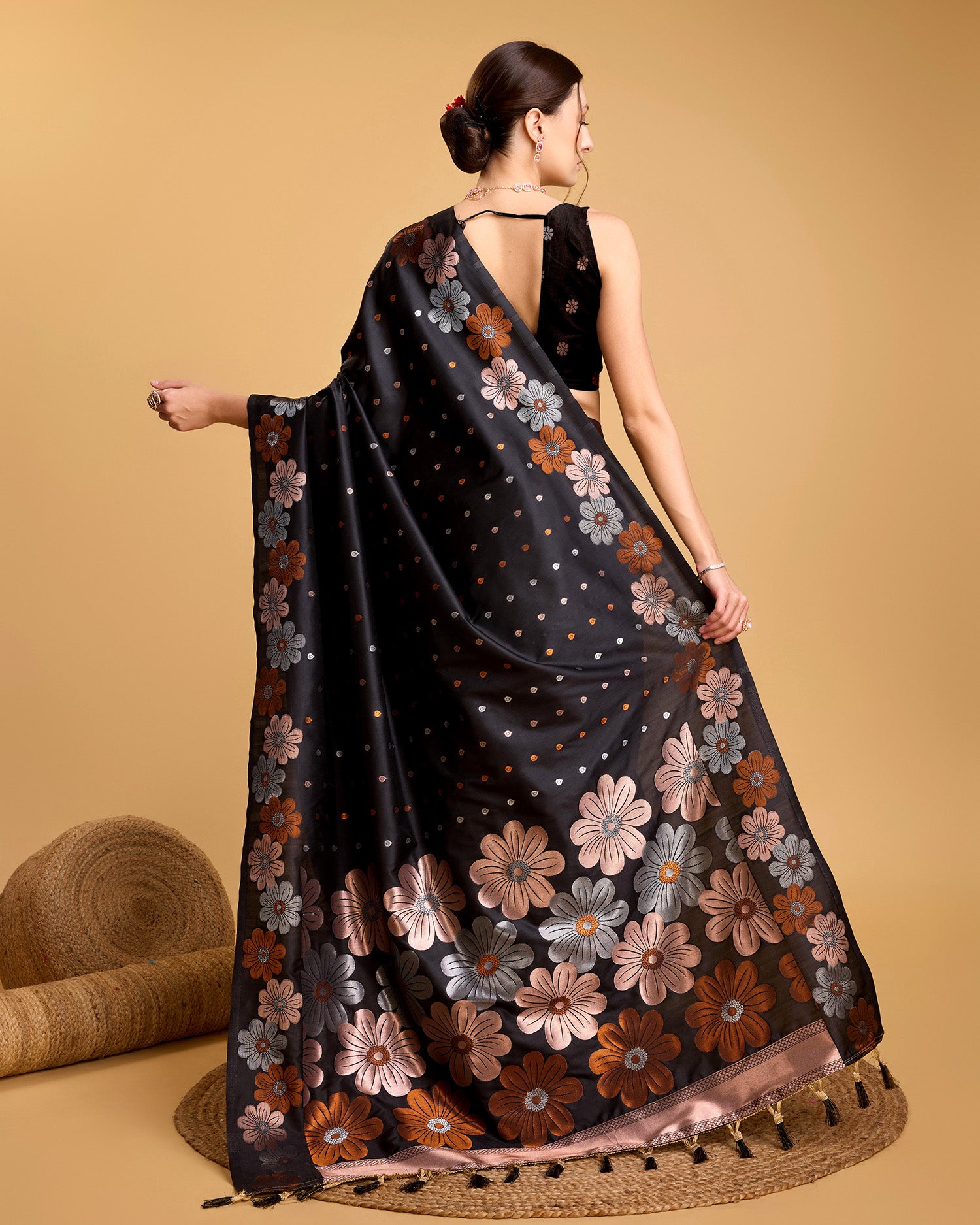 Vedant Vastram Soft Litchi Silk Banarasi Silk Saree - Black - Distacart