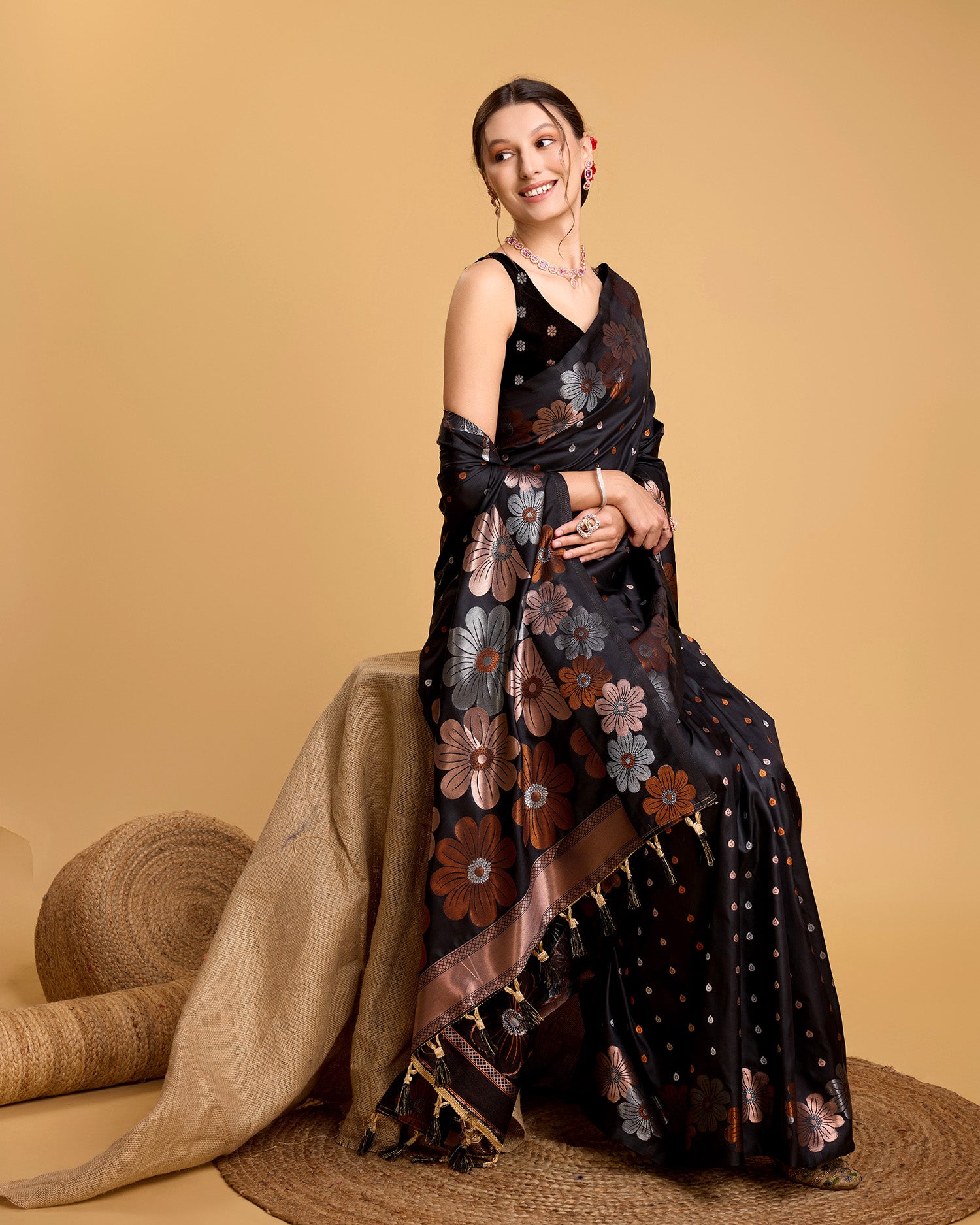 Vedant Vastram Soft Litchi Silk Banarasi Silk Saree - Black - Distacart