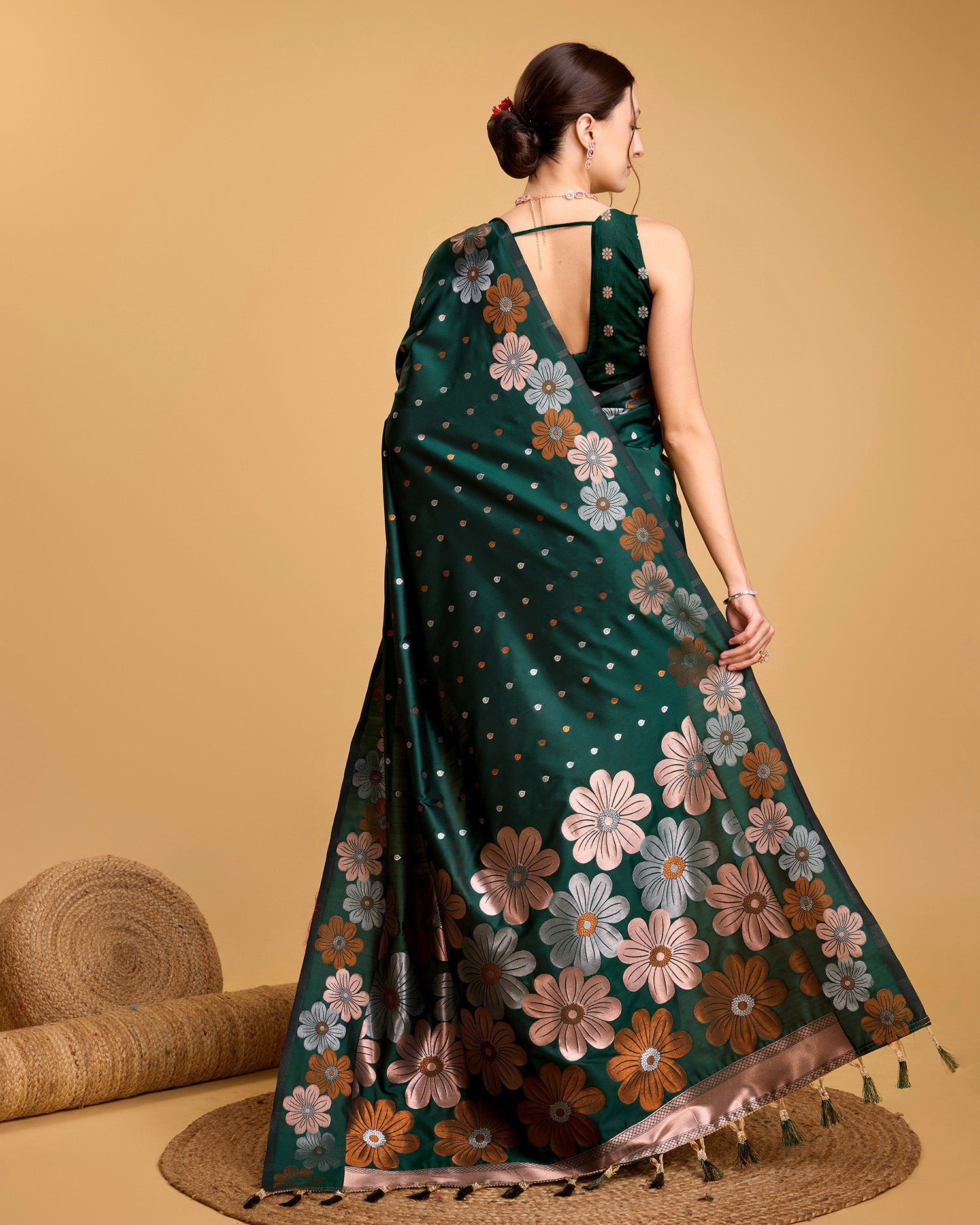 Vedant Vastram Soft Litchi Silk Banarasi Silk Saree - Green - Distacart