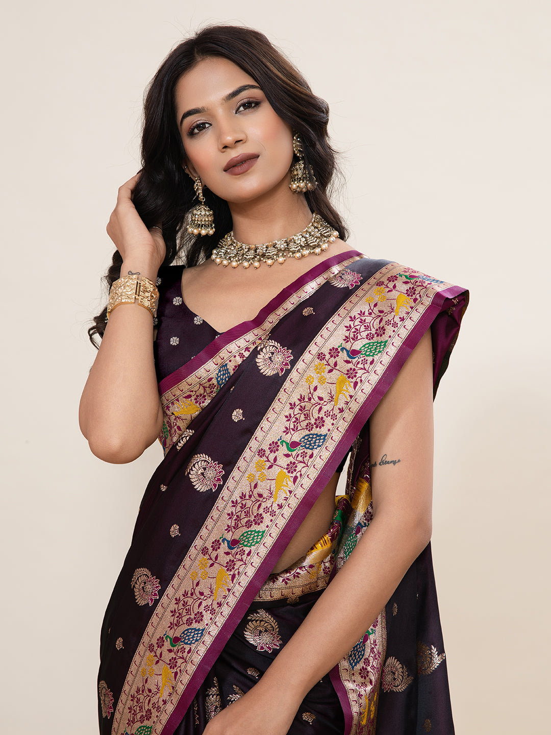 Vedant Vastram Soft Litchi Silk Paithani Jacquard Saree - Wine - Dista