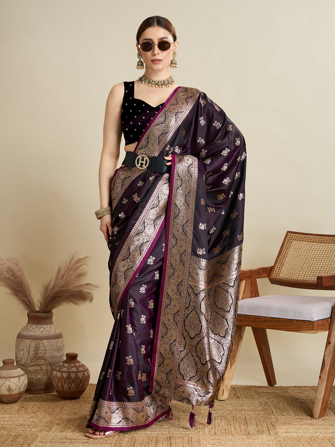 Vedant Vastram Soft Litchi SIlk Banarasi Silk Jacquard Saree - Wine - Dista