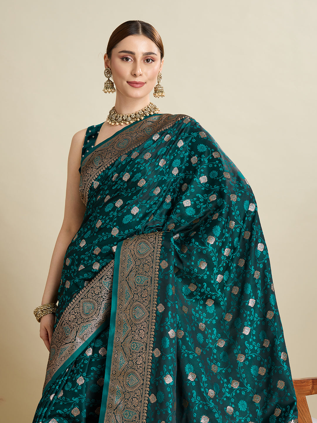 Vedant Vastram Soft Litchi SIlk Banarasi Silk Jacquard Saree - Rama - Dista
