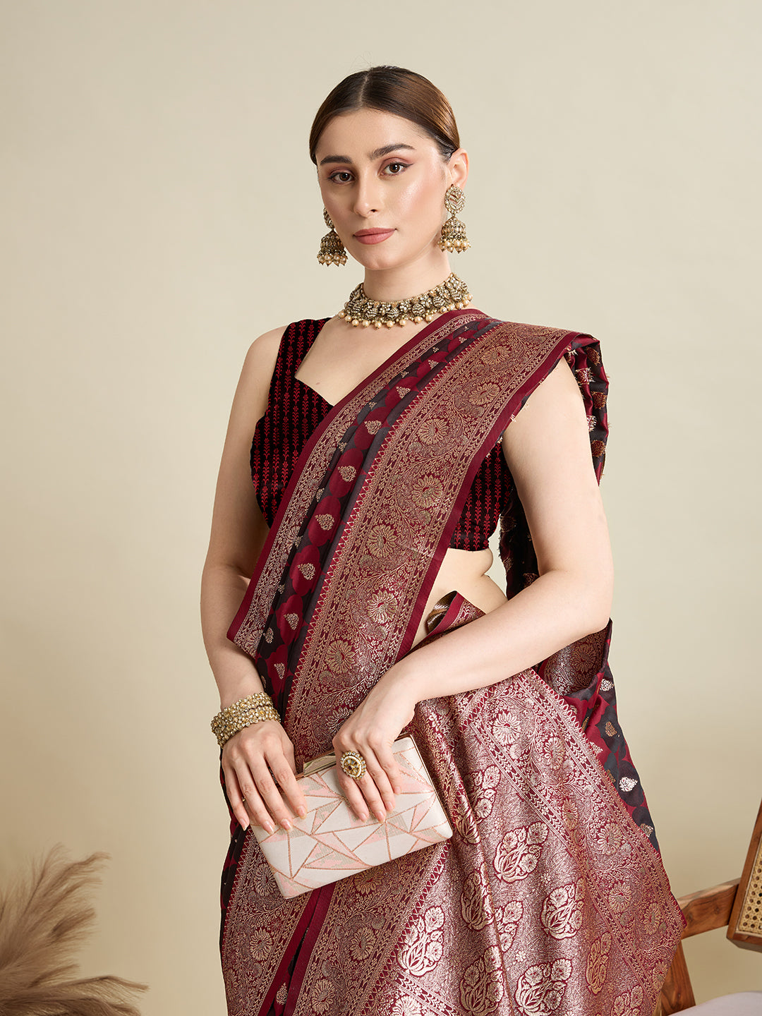 Vedant Vastram Soft Litchi SIlk Banarasi Silk Jacquard Saree - Maroon - Dista