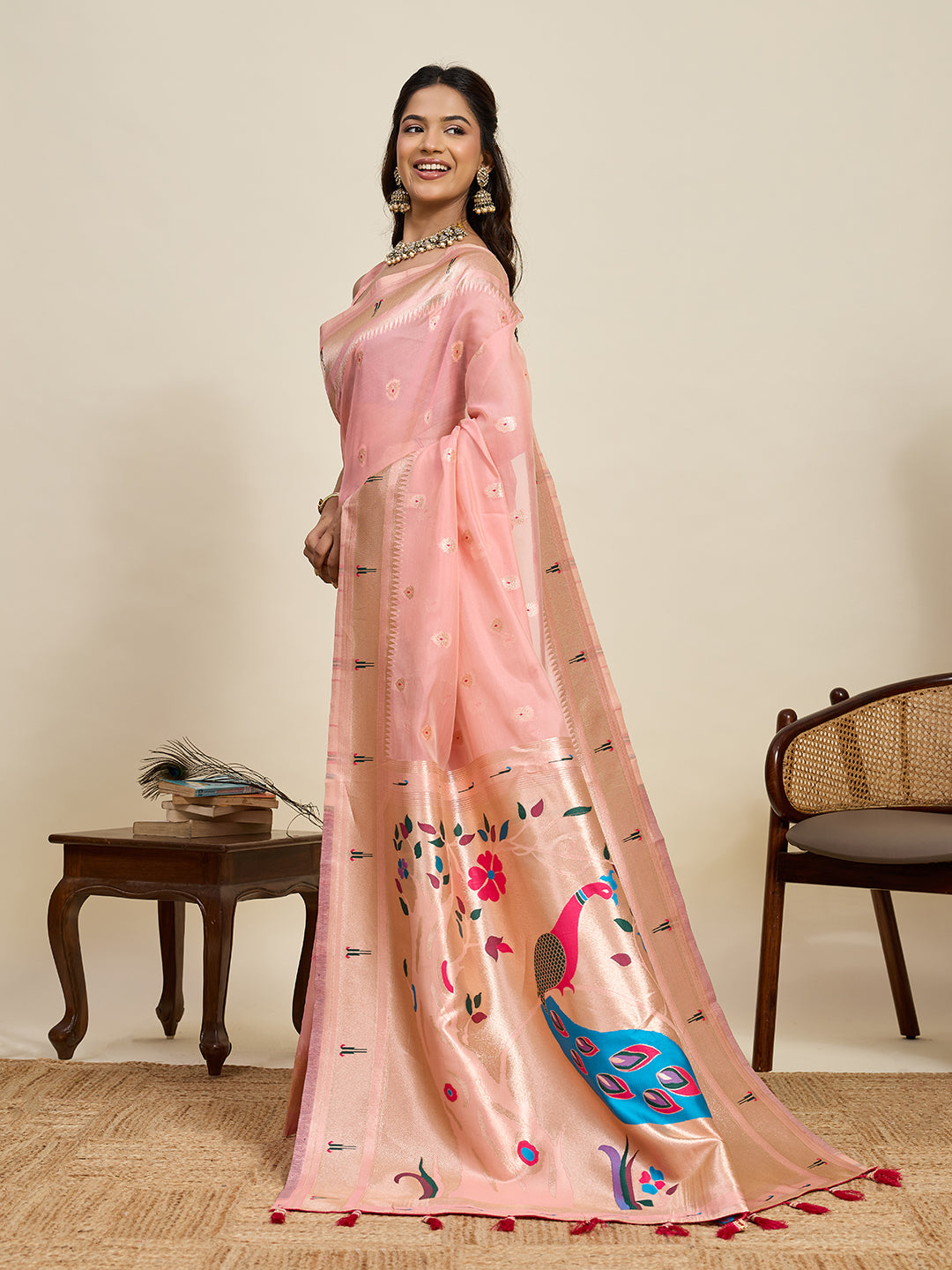 Vedant Vastram Cotton Silk Paithani Jacquard Saree - Peach - Dista