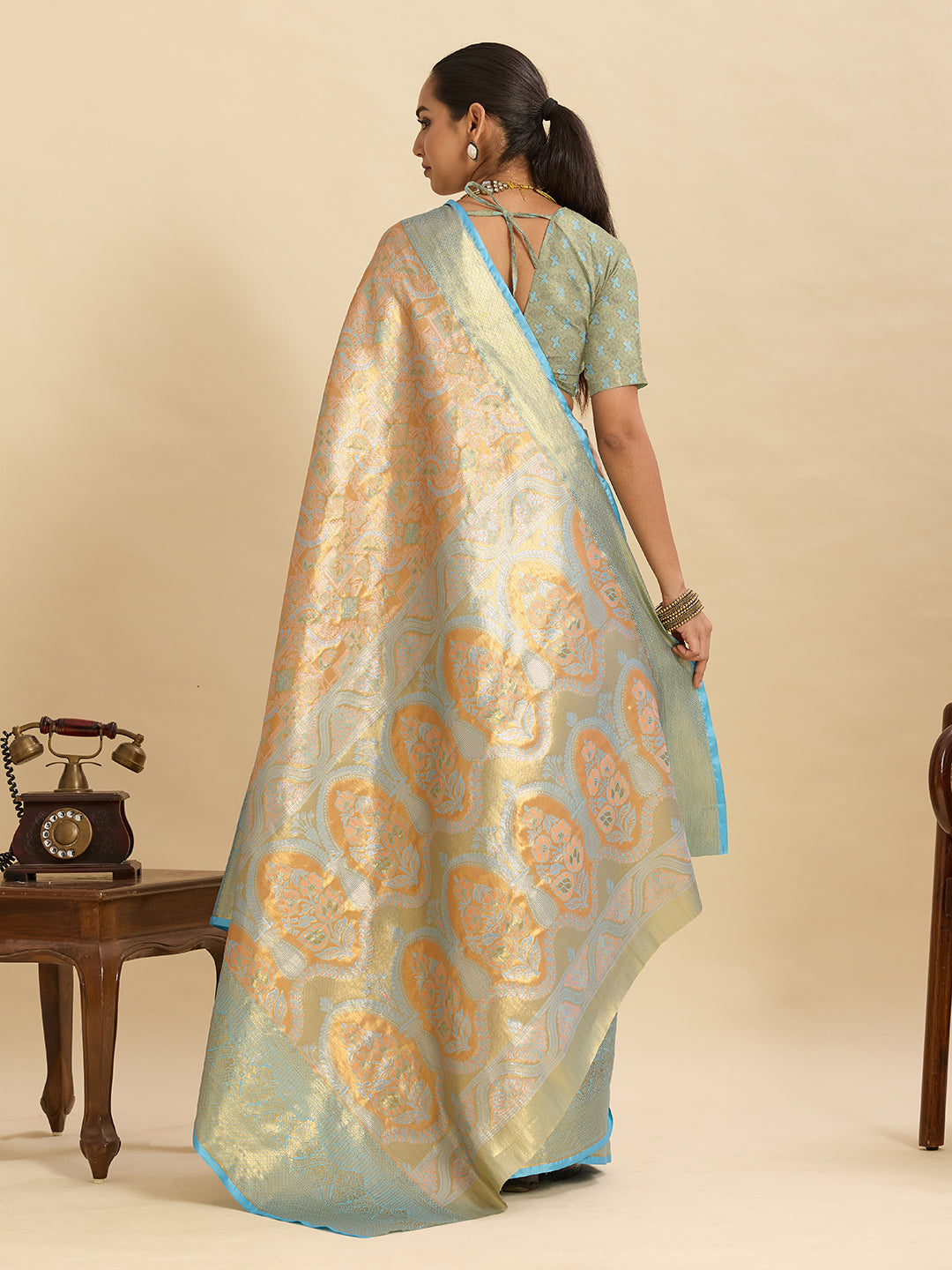 Vedant Vastram Soft Litchi Silk Banarasi Silk Jacquard Saree - Aqua - Dista
