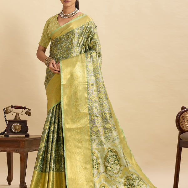 Vedant Vastram Soft Litchi Silk Banarasi Silk Jacquard Saree - Pista - Dista