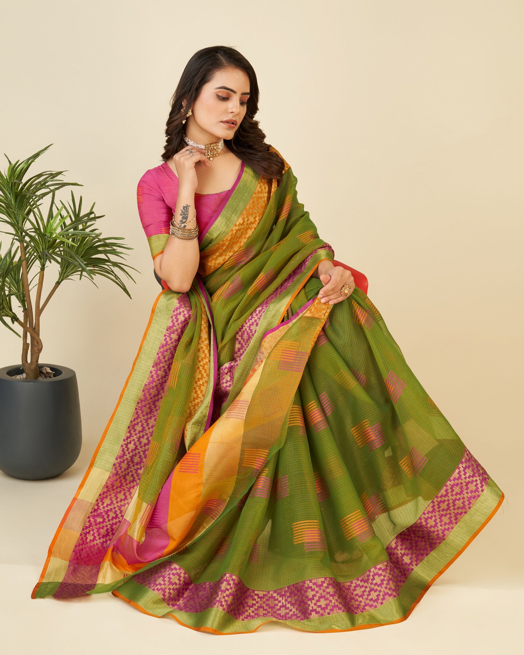 Vedant Vastram Cotton Silk Silk Jacquard Fancy Saree - Mahendi - Distacart