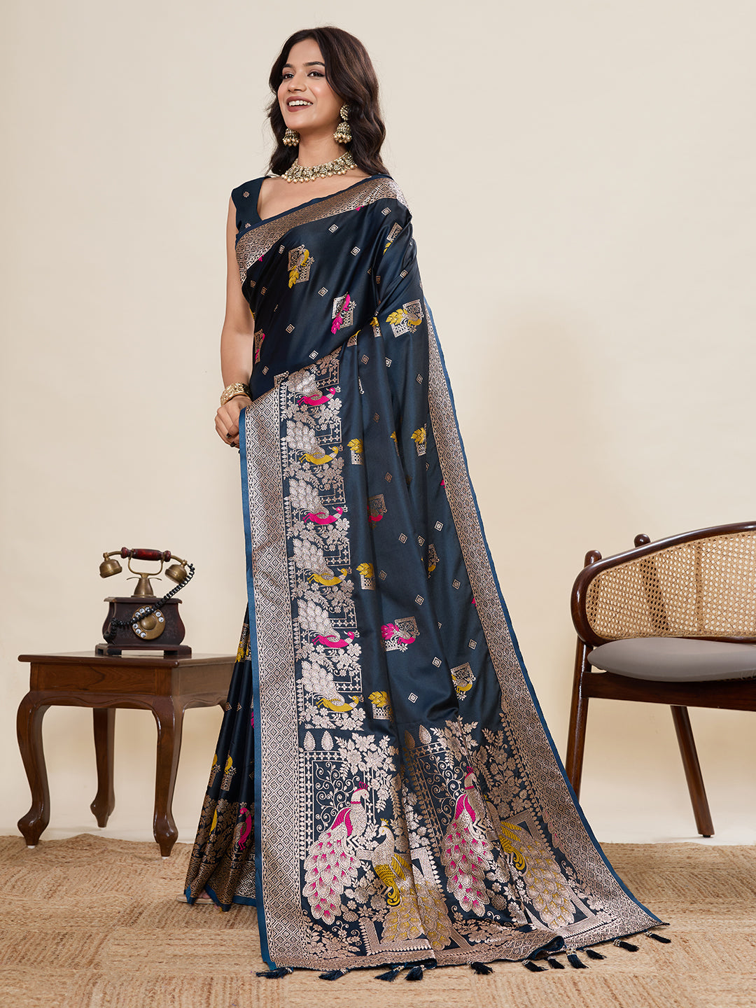 Vedant Vastram Soft Litchi Silk Banarasi Silk Jacquard Saree - Navy Blue - Dista