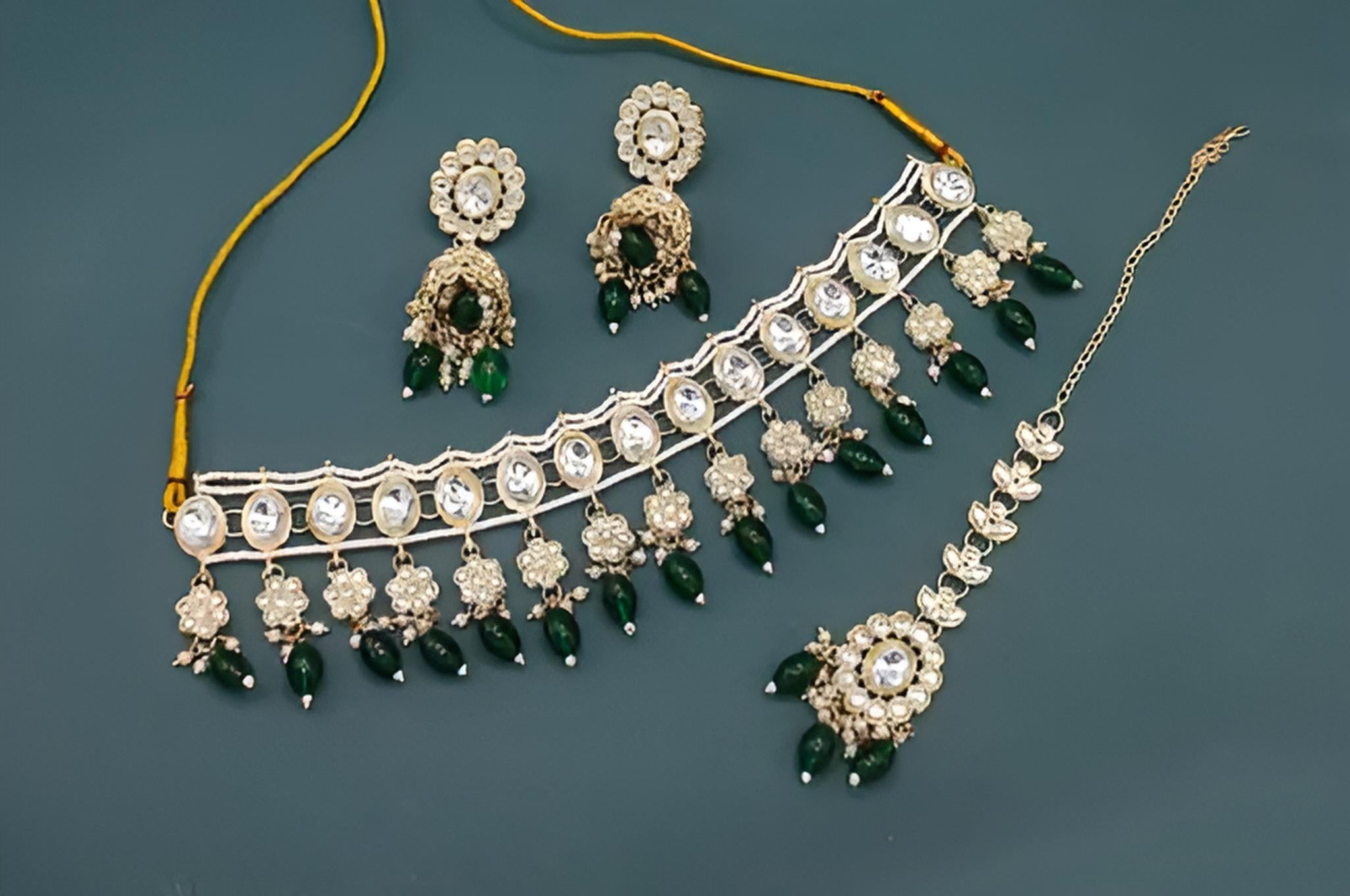 Jewel City Regal Diamond and Emerald Necklace Set - Exquisite Bridal and Formal Jewelry - Distacart