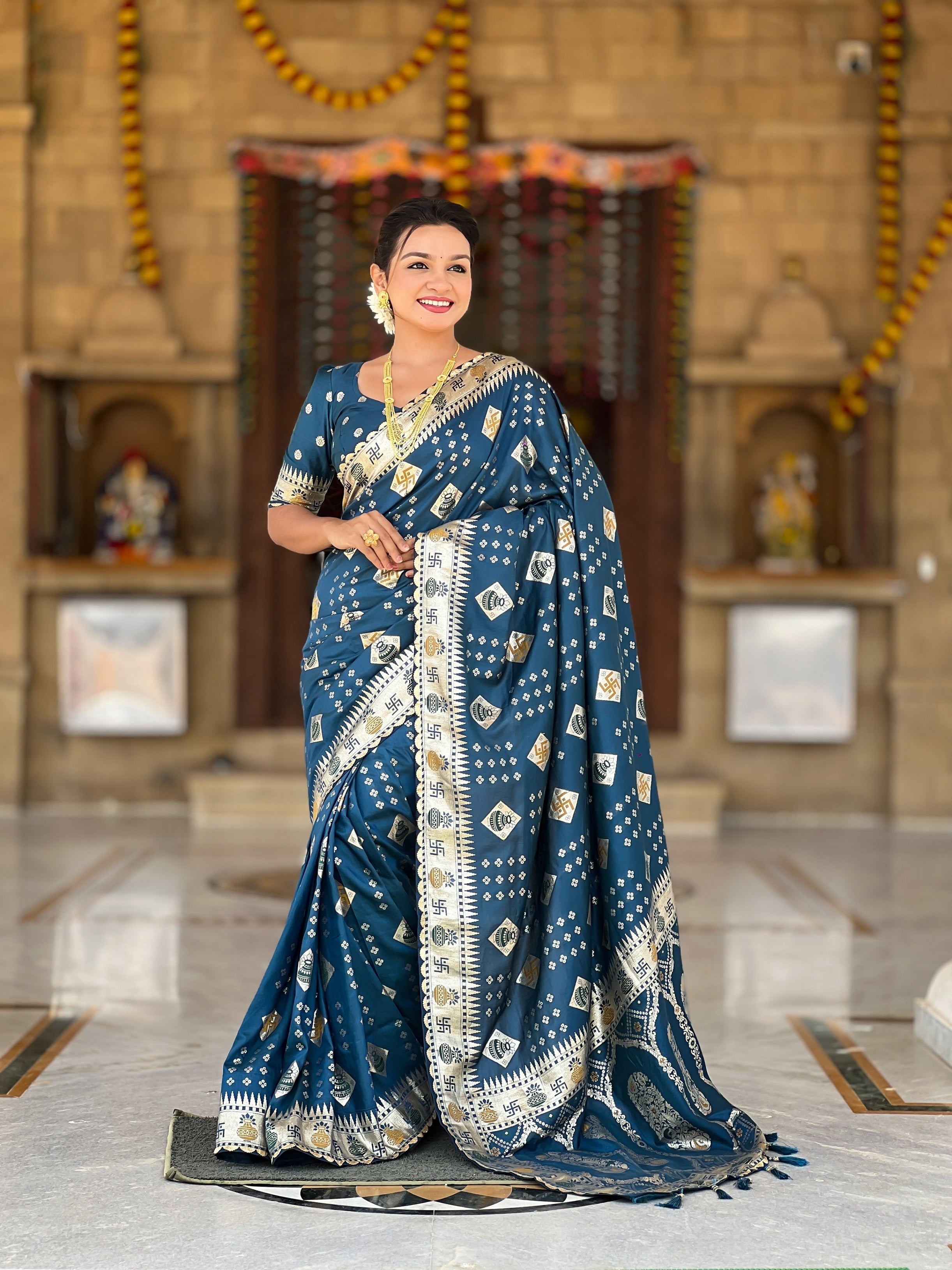 Vedant Vastram Soft Dola Silk Fancy Jacquard Bollywood Saree - Morpich - Dista