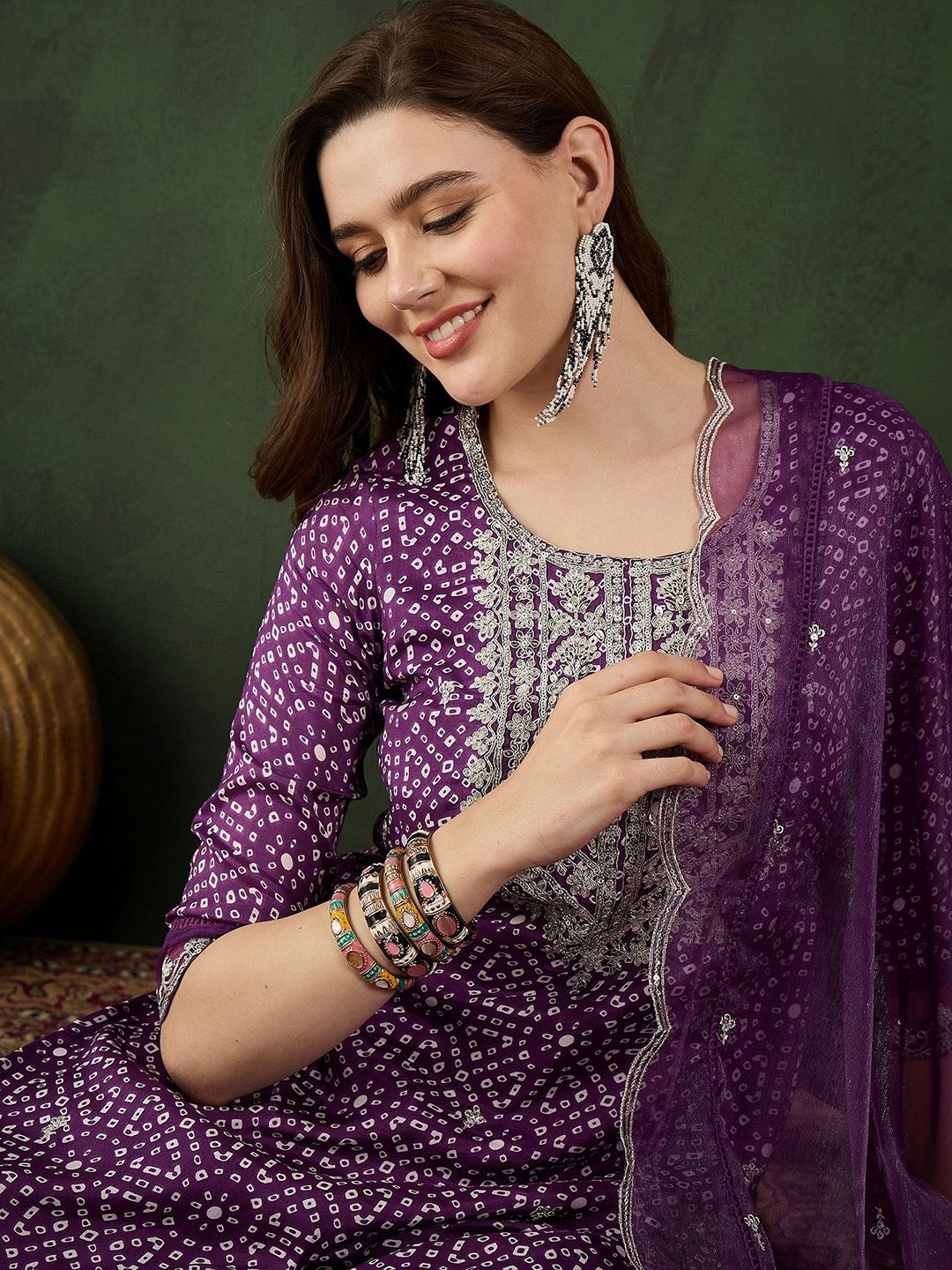 Sangria Bandhani Printed Straight Kurta, Trouser & Dupatta Set - Distacart