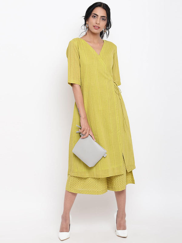trueBrowns Green Cotton Angrakha Kurta Set | Relove