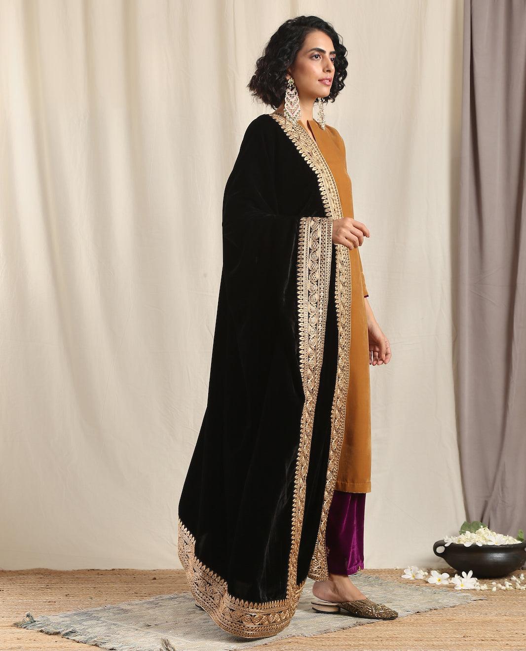 trueBrowns Black Velvet Embroidered Lace Shawl - Distacart