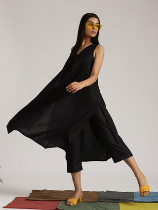 trueBrowns Cotton Linen Black Sleeveless Flared Kurta Pant | Relove