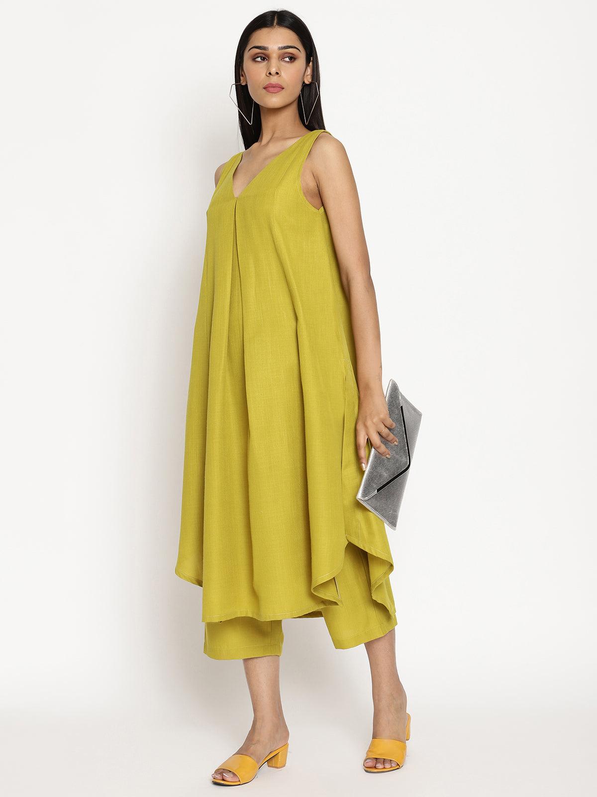 trueBrowns Cotton Linen Lime Green Sleeveless Flared Kurta Pant Set | Relove