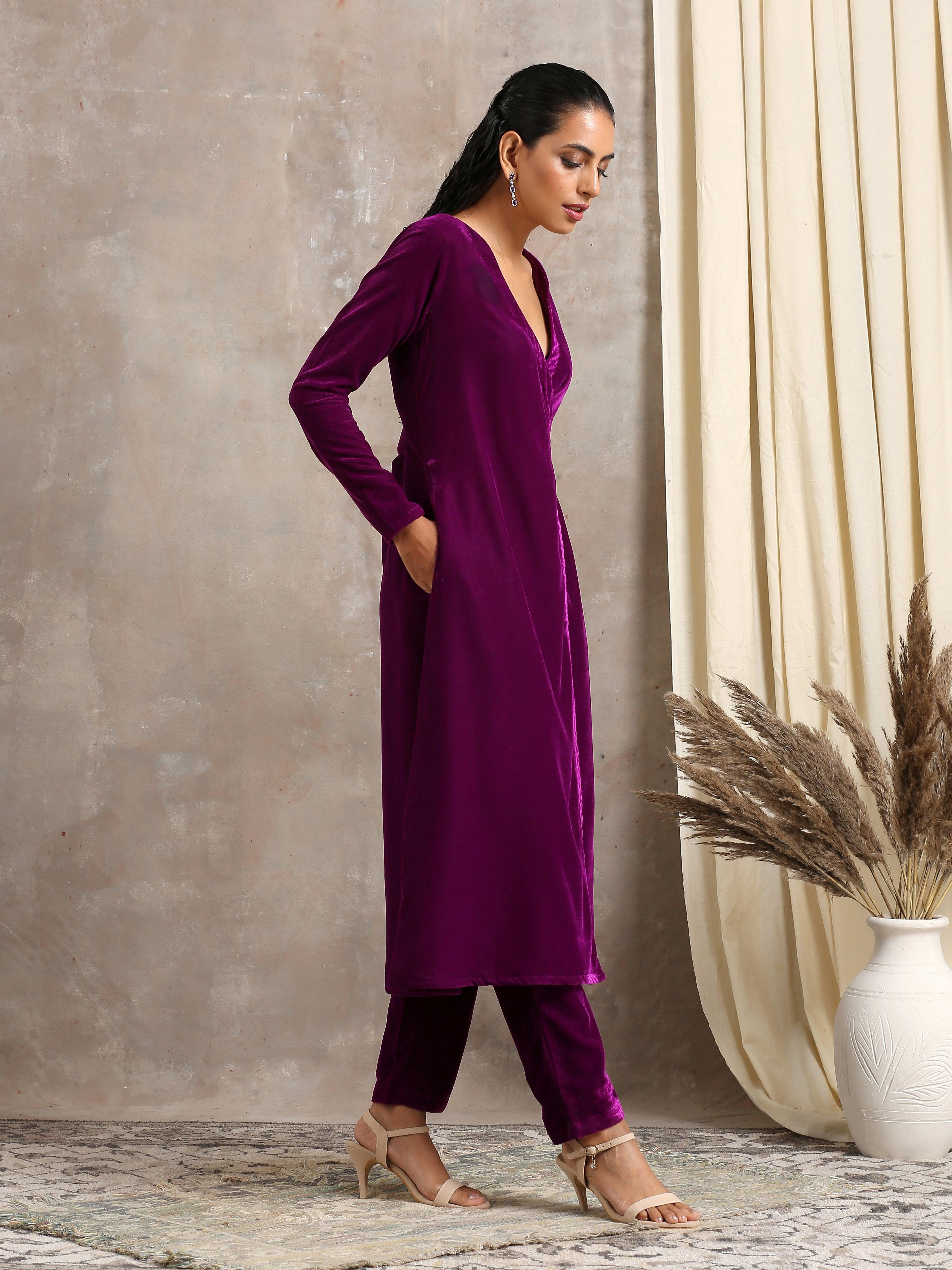 trueBrowns Wine Velvet Angrakha | Relove