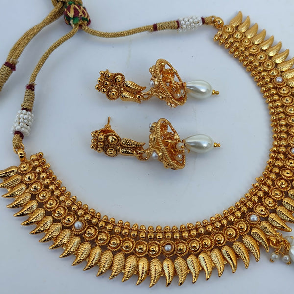 Metallic Necklace set with White Agate Stones - Distacart