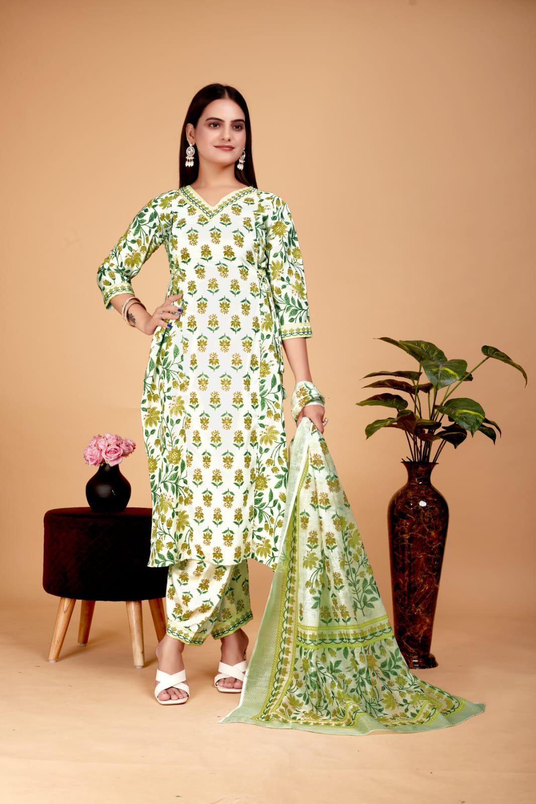 Women's Cotton A-Line Green Kurta Pant With Dupatta Set - A2M - Distacart