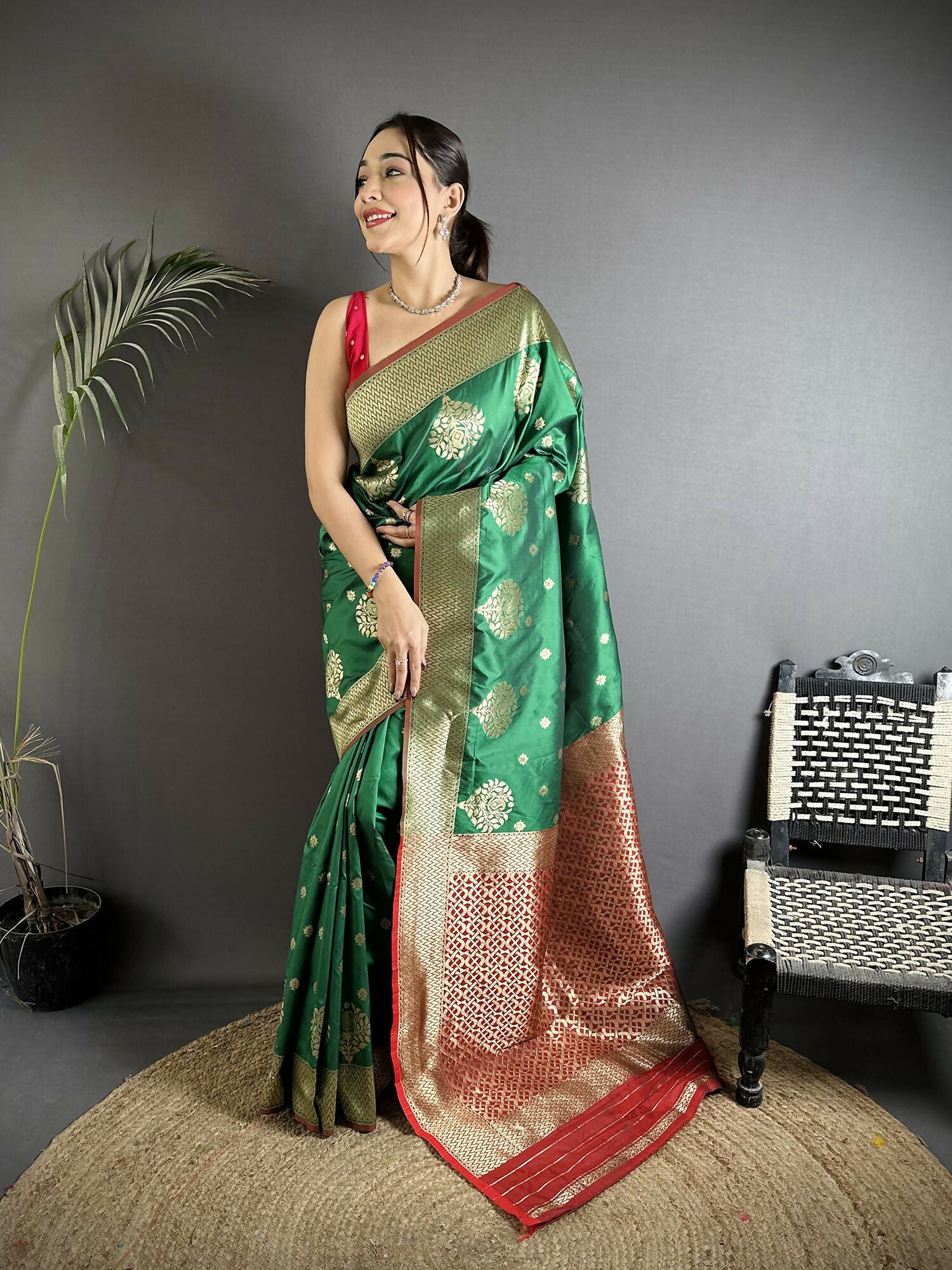 Joban Fashion Bottle Green Woven Butti Soft Silk Banarasi Silk Saree