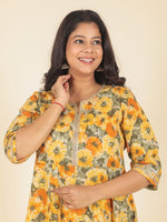 Thumbnail for Aramya Anarkali Soft Cotton Floral Print Women's Kurta Set - Yellow - Distacart