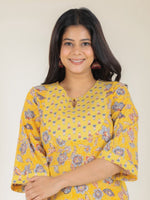 Thumbnail for Aramya Straight Soft Cotton Floral Print Women's Kurta - Yellow - Distacart