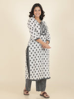 Thumbnail for Aramya Straight Soft Cotton Ikat Print Women's Kurta - White