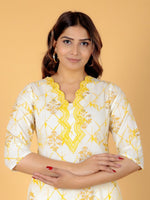Thumbnail for Aramya Straight Soft Cotton Floral Print Women's Kurta - Yellow - Distacart