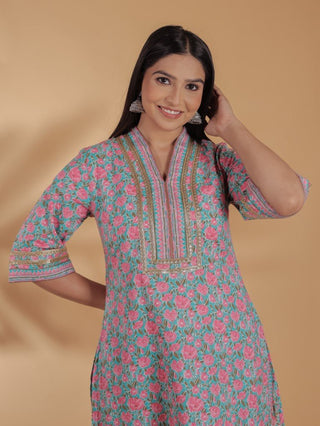 Aramya Straight Soft Cotton Floral Print Women's Kurta - Multicolor - Distacart