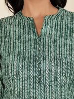 Thumbnail for Aramya Straight Soft Cotton Striped Print Women's Kurta - Green - Distacart