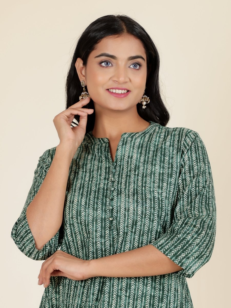 Aramya Straight Soft Cotton Striped Print Women's Kurta - Green - Distacart