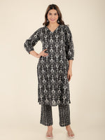 Thumbnail for Aramya Straight Soft Cotton Ikat Print Women's Kurta - Black - Distacart